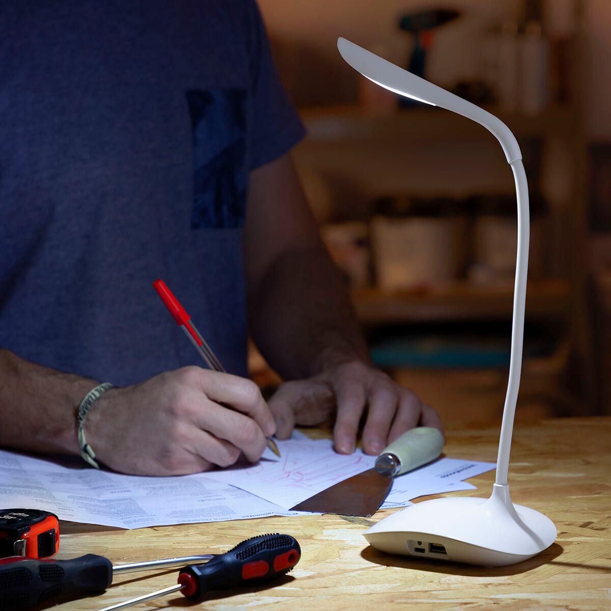 Imagen principal del producto Lámpara LED de mesa recargable