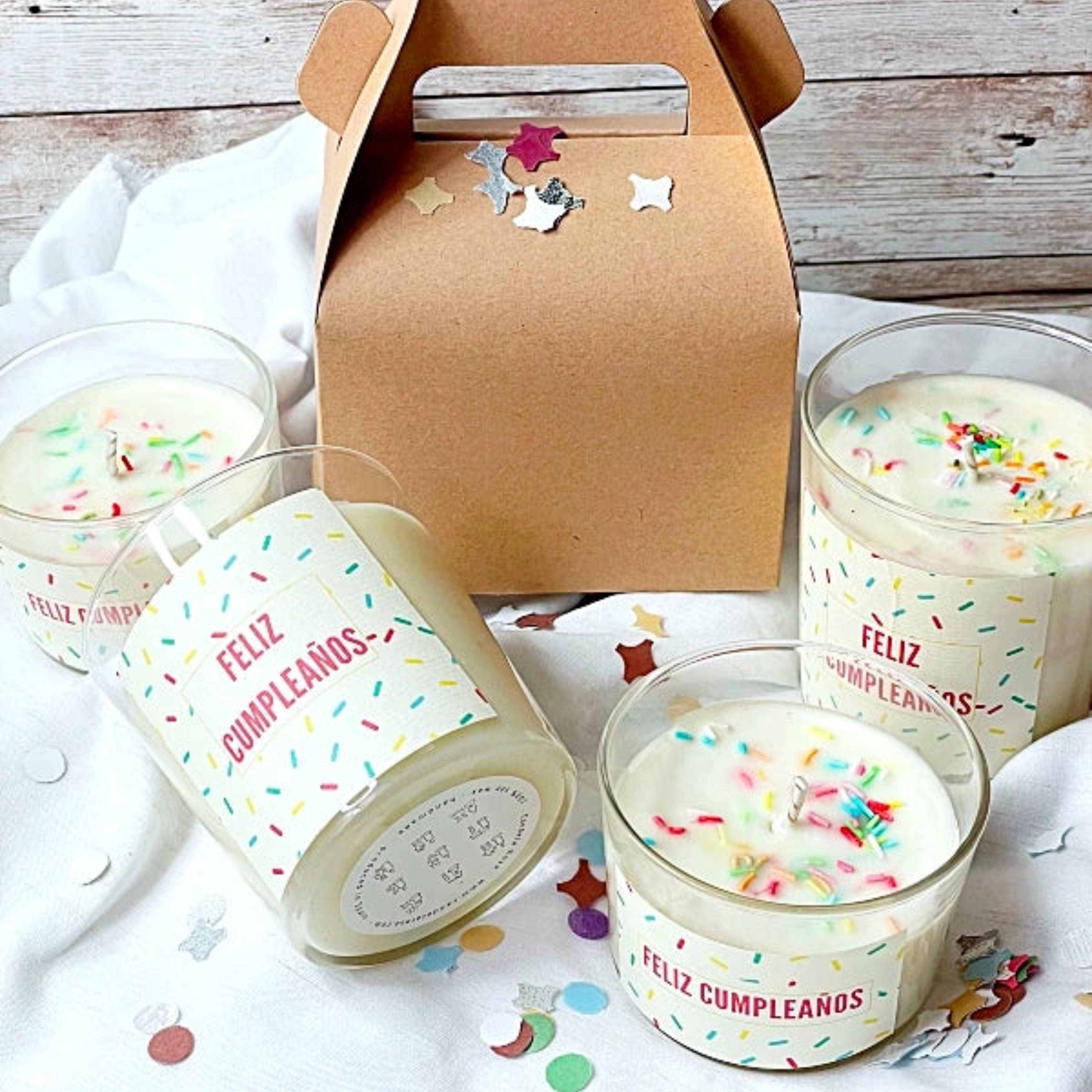 Imagen principal del producto Vela Feliz Cumpleaños con aroma a cupcake