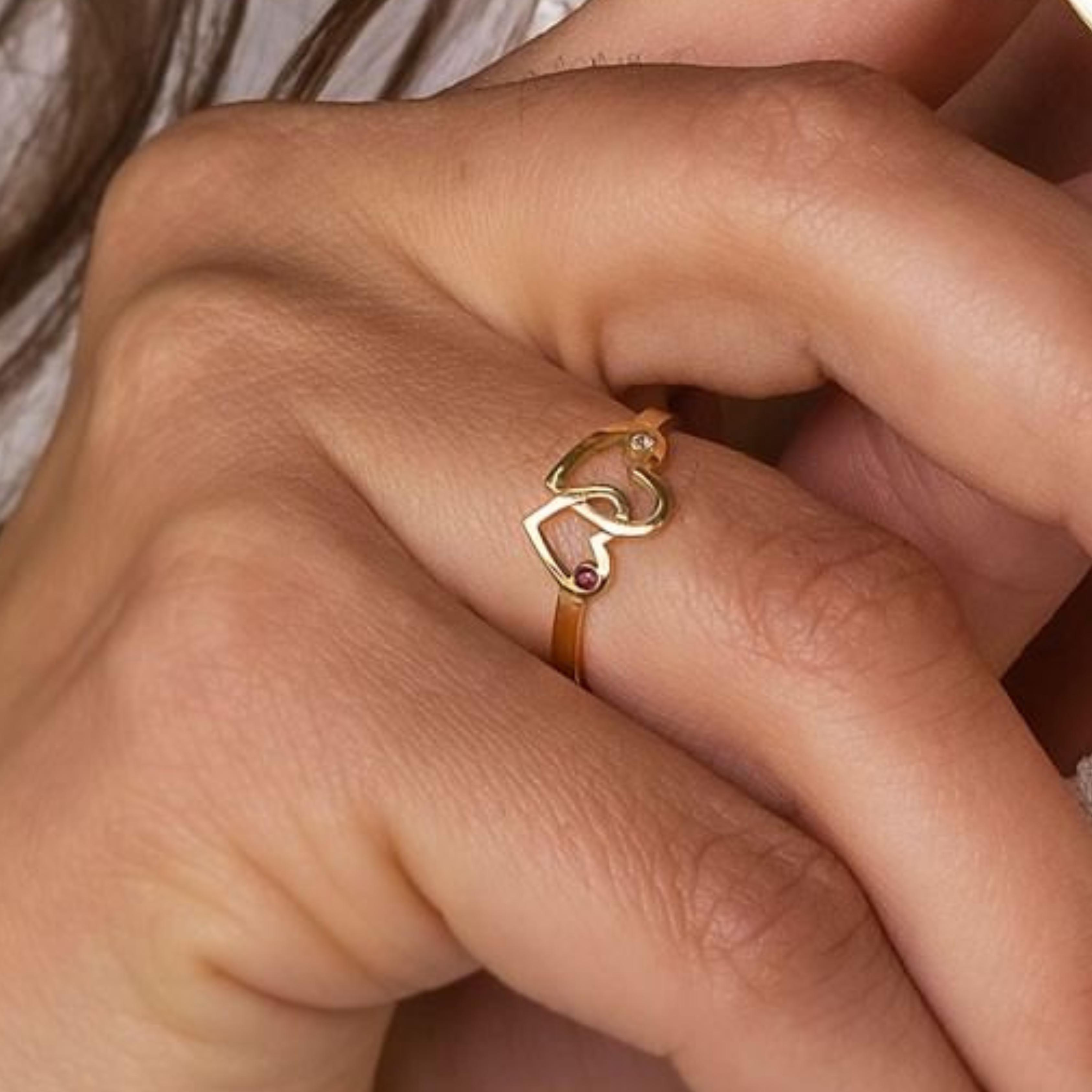 Imagen principal del producto Anillo con diamante y rubí en oro de ley:  I Love ...